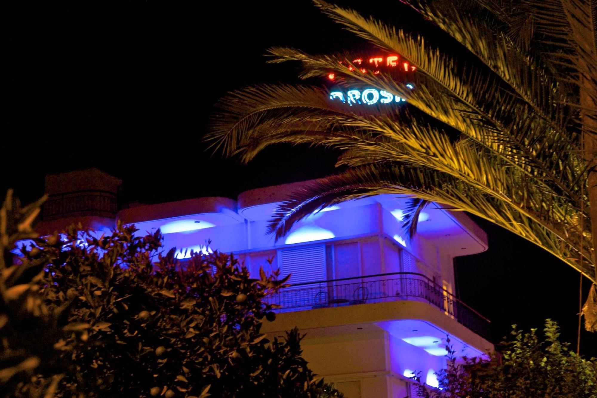 Hotel Drosia Messini Luaran gambar
