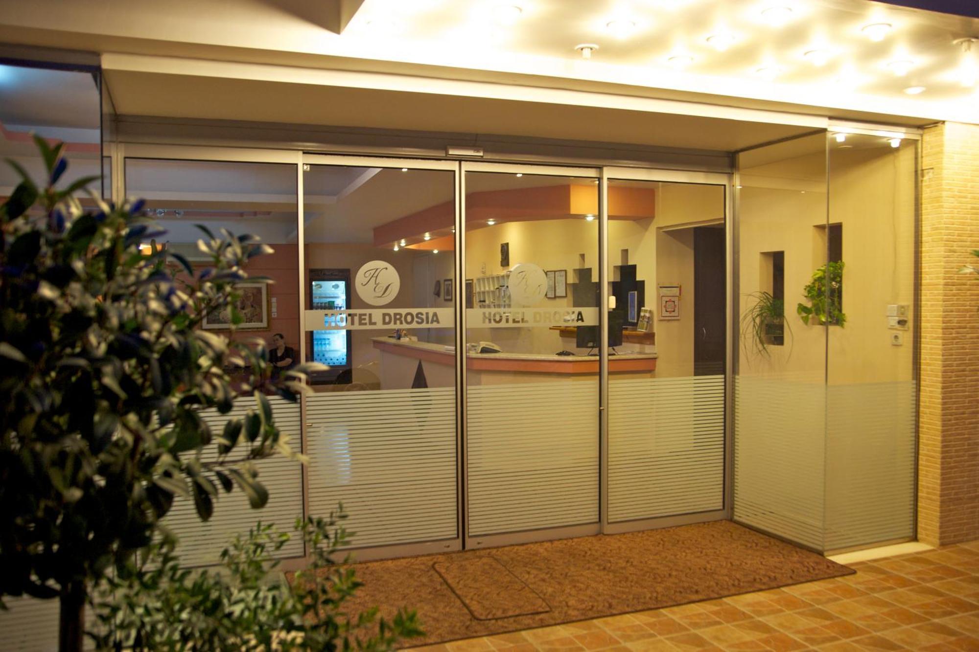 Hotel Drosia Messini Luaran gambar