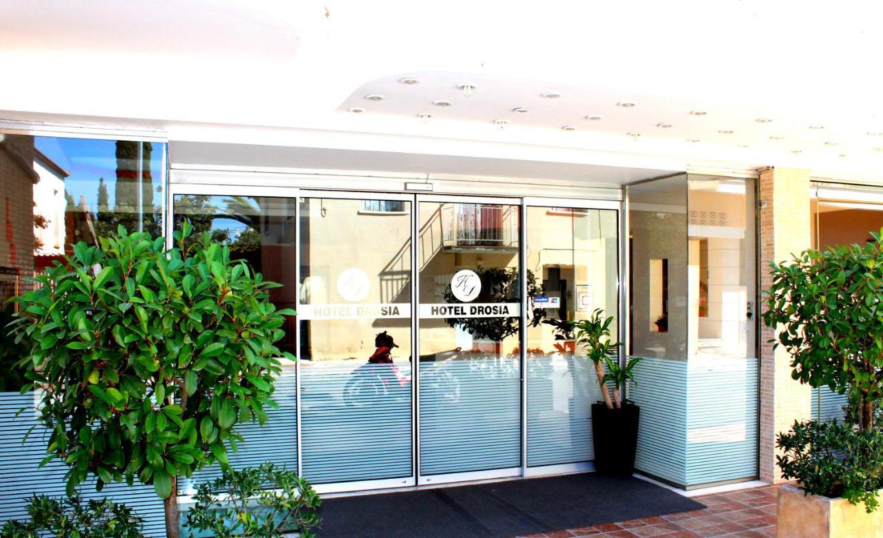 Hotel Drosia Messini Luaran gambar